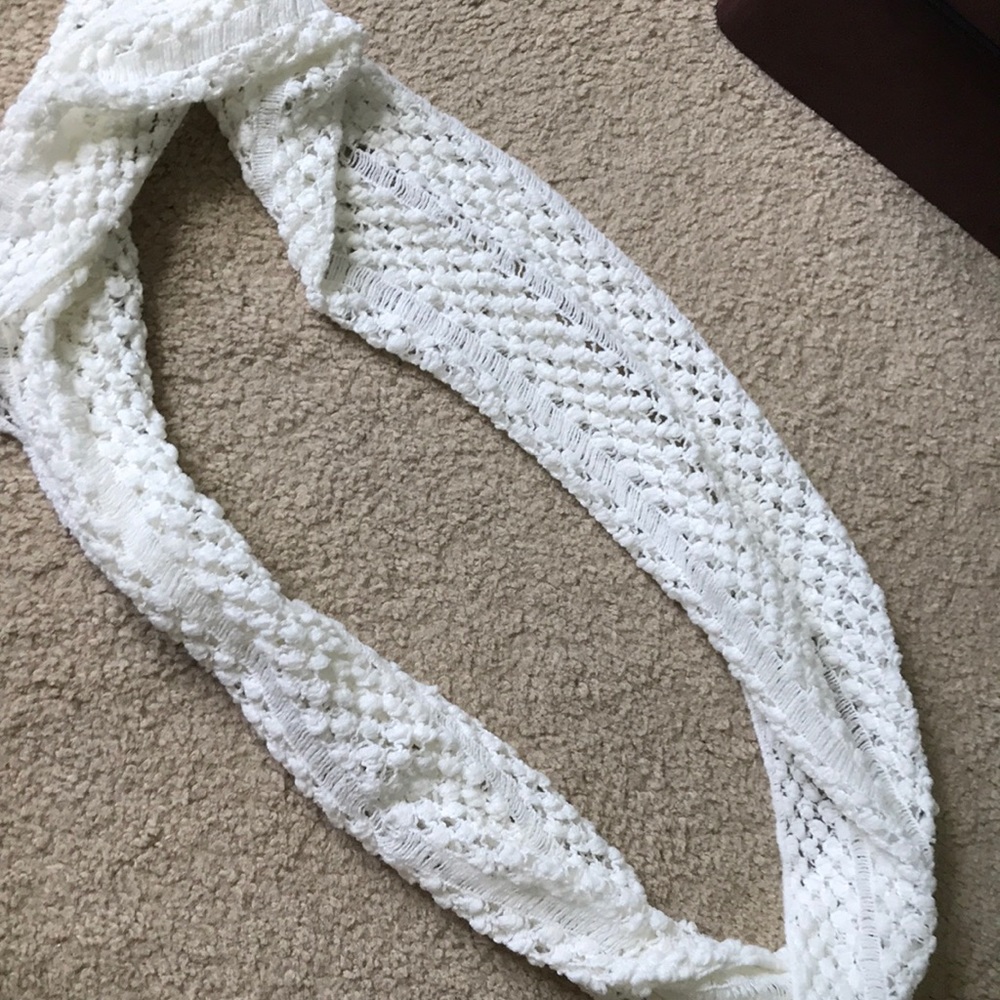 Infinity scarf